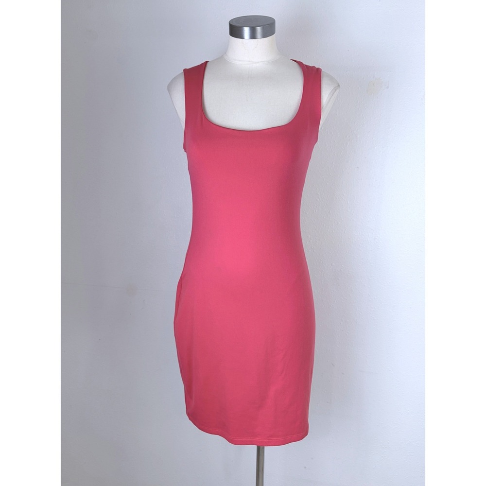 Susana Monaco Dress M Hot Pink Scoop Neck Sleeveless Stretch Bodycon Mini USA